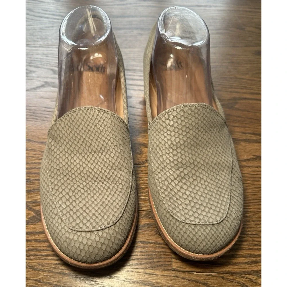 Sofft Napoli Slip On Shoes Grey Snake Print Nubuck Leather Loafers Womens 10